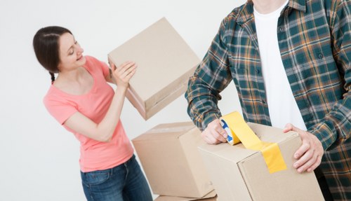 Local storage support for flats and moving needs in Hammersmith