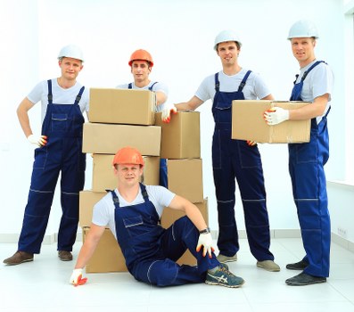 Local flat removals planning in Hammersmith with apartment access and moving boxes