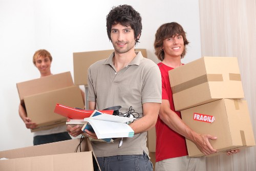 Flat removals service helping customers move homes in Hammersmith and nearby West London areas